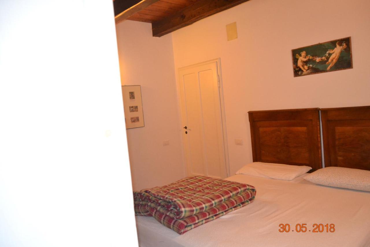 Affitta Camere Il Pettirosso Fermo Exterior photo