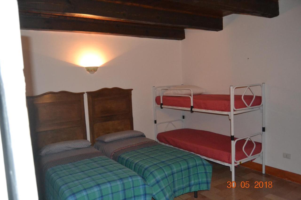 Affitta Camere Il Pettirosso Fermo Exterior photo